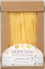 Fettuccine all` Uovo stese a mano Fettuccine all` Uovo stese a mano